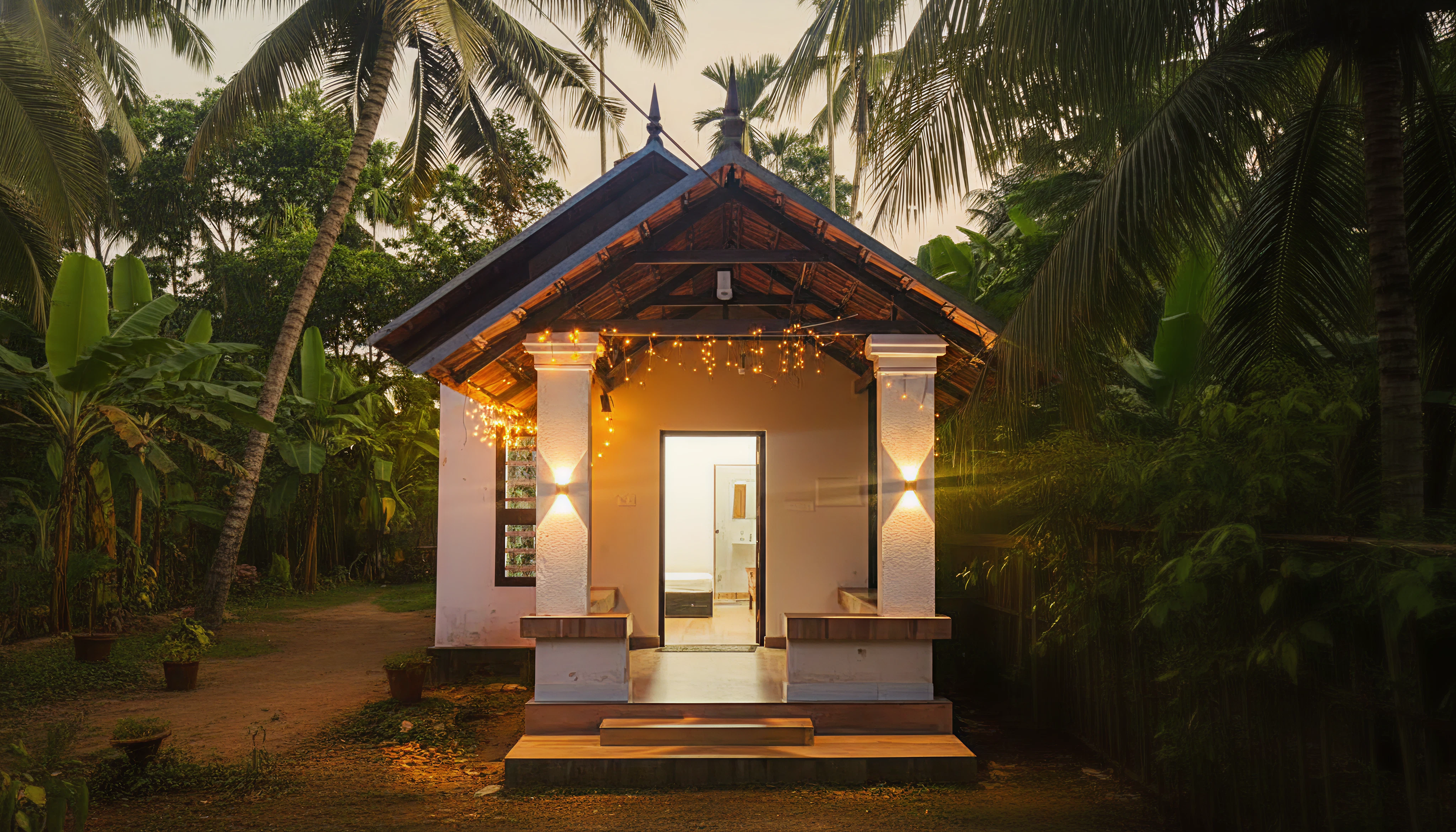 Mundro's Haven's heritage cottage homestay on Munroe Island backwaters Kerala