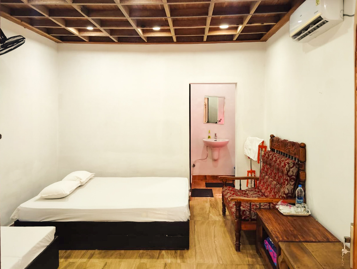 Heritage architecture of Mundro's Haven's cottage on Munroe Island